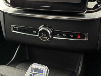 VOLVO XC90 2.0 T8 Phev Plus Dark 5Dr Awd Geartronic