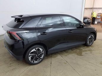 MG MOTOR UK MG4 150Kw Trophy Ev Long Range 64Kwh 5Dr Auto