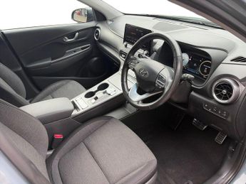 HYUNDAI KONA 64Kwh Premium Suv 5Dr Electric Auto (10.5Kw Charger) (204 Ps)