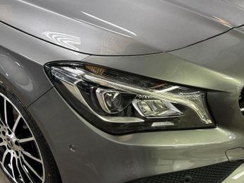 MERCEDES-BENZ CLA 2.1 Cla200D Whiteart Coupe 4Dr Diesel 7G-Dct Euro 6 (S/S) (136 P