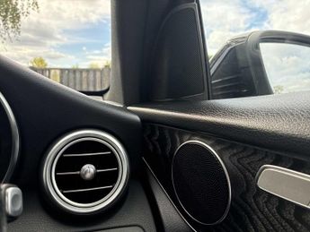 MERCEDES-BENZ GLC Glc 300D 4Matic Amg Line Premium 5Dr 9G-Tronic