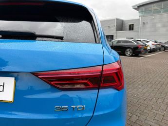 AUDI Q3 35 Tdi Black Edition 5Dr S Tronic [C+S]