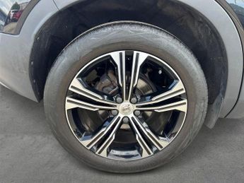 VOLVO XC40 1.5 T3 Inscription Pro Suv 5Dr Petrol Auto Euro 6 (S/S) (163 Ps)