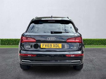 AUDI Q5 40 Tdi Quattro S Line 5Dr S Tronic