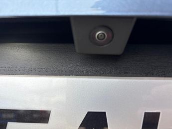 BYD SEALION 5 1.5 Dm-I Design 5Dr Auto