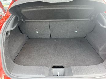 NISSAN JUKE 1.6 N-Connecta Suv 5Dr Petrol Hybrid Auto Euro 6 (143 Ps)