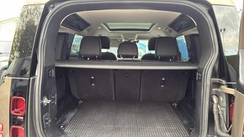 LAND ROVER DEFENDER 3.0 D250 Xs Edition 110 5Dr Auto