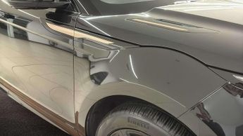LAND ROVER RANGE ROVER EVOQUE 2.0 D200 Autobiography 5Dr Auto [Revised]