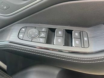 NISSAN X-TRAIL 1.5 Mhev 163 Tekna 5Dr Xtronic