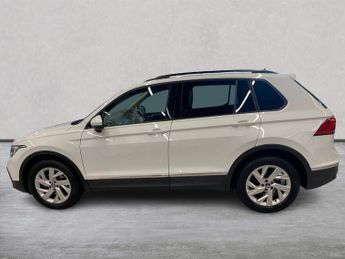 VOLKSWAGEN TIGUAN 1.5 Tsi Life Suv 5Dr Petrol Dsg Euro 6 (S/S) (150 Ps)