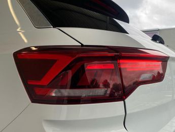 VOLKSWAGEN T-ROC 1.5 Tsi Evo Sel 5Dr Dsg