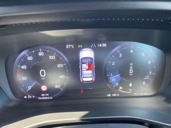 VOLVO XC40 2.0 B5P R Design Pro 5Dr Awd Auto