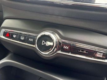 VOLVO XC40 1.5 T3 [163] Inscription 5Dr Geartronic