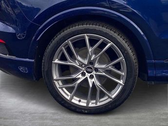 AUDI Q4 40 Edition 1 Suv 5Dr Electric Auto 82Kwh (204 Ps)