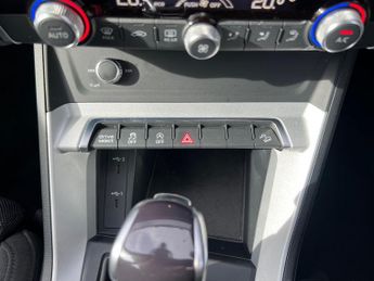 AUDI Q3 1.5 Tfsi Cod 35 Sport Suv 5Dr Petrol S Tronic Euro 6 (S/S) (150 
