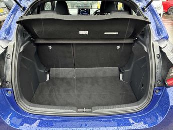 TOYOTA YARIS 1.5 Hybrid Dynamic 5Dr Cvt