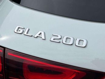 MERCEDES-BENZ GLA Gla 200 Amg Line Premium 5Dr Auto