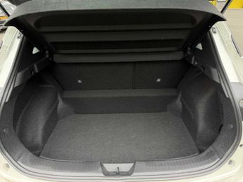 NISSAN QASHQAI 1.3 Dig-T Mh 158 Acenta Premium 5Dr Xtronic