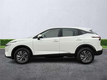 NISSAN QASHQAI 1.3 Dig-T Mh 158 Acenta Premium 5Dr Xtronic