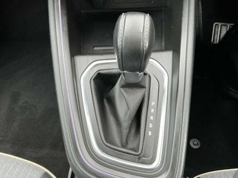 RENAULT CLIO 1.6 E-Tech Full Hybrid 145 Techno 5Dr Auto