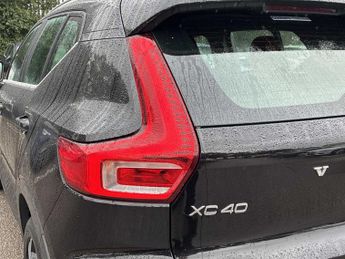 VOLVO XC40 2.0 B4P Inscription Pro 5Dr Auto