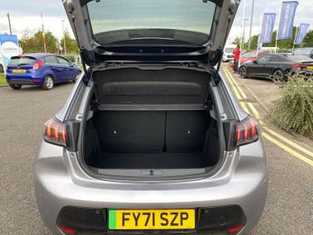 PEUGEOT 208 50Kwh Gt Premium Hatchback 5Dr Electric Auto (136 Ps)