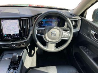 VOLVO XC60 2.0 B5P Core 5Dr Awd Geartronic
