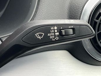AUDI Q2 1.5 Tfsi Cod 35 S Line Suv 5Dr Petrol S Tronic Euro 6 (S/S) (150