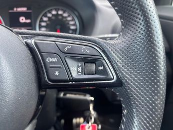 AUDI Q2 1.5 Tfsi Cod 35 Black Edition Suv 5Dr Petrol S Tronic Euro 6 (S/