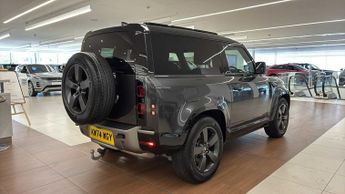 LAND ROVER DEFENDER 3.0 D350 X-Dynamic Hse 90 3Dr Auto