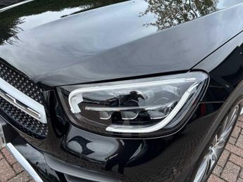 MERCEDES-BENZ GLC COUPE Glc 300 4Matic Amg Line Premium 5Dr 9G-Tronic