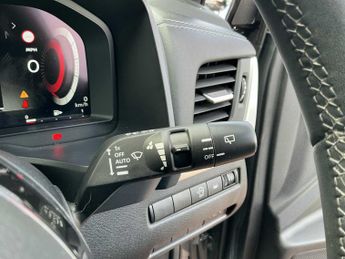 NISSAN QASHQAI 1.3 Dig-T Mh 158 N-Connecta 5Dr Xtronic
