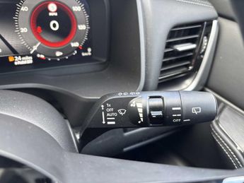NISSAN X-TRAIL 1.5 E-Power 204 N-Connecta 5Dr Xtronic