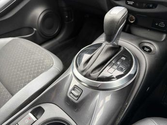 NISSAN JUKE 1.6 Hybrid N-Connecta 5Dr Auto