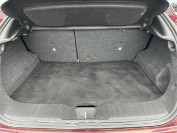 NISSAN JUKE 1.6 Hybrid N-Connecta 5Dr Auto