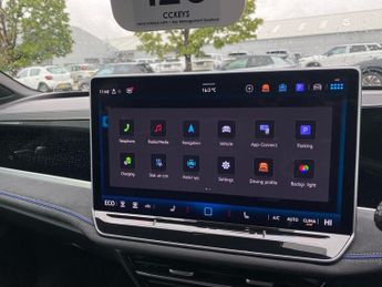 VOLKSWAGEN PASSAT 1.5 Tsi Ehybrid 19.7Kwh Black Edition Estate 5Dr Petrol Plug-In 