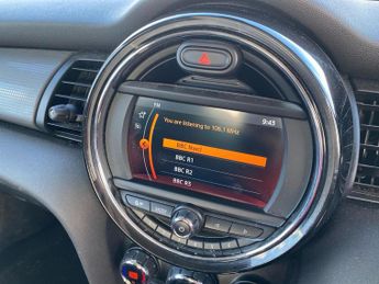MINI HATCHBACK 1.5 Cooper Ii 5Dr Auto