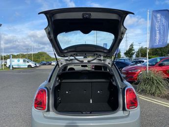MINI HATCHBACK 1.5 Cooper Ii 5Dr Auto