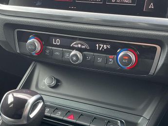 AUDI Q3 2.0 Tfsi 40 S Line Suv 5Dr Petrol S Tronic Quattro Euro 6 (S/S) 