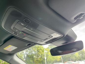 AUDI Q3 2.0 Tfsi 40 S Line Suv 5Dr Petrol S Tronic Quattro Euro 6 (S/S) 