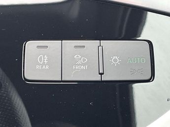 AUDI Q3 2.0 Tfsi 40 S Line Suv 5Dr Petrol S Tronic Quattro Euro 6 (S/S) 