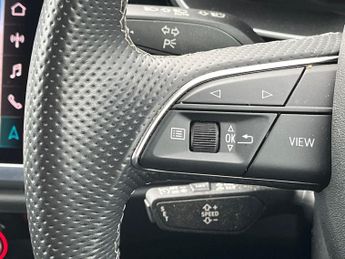 AUDI Q3 2.0 Tfsi 40 S Line Suv 5Dr Petrol S Tronic Quattro Euro 6 (S/S) 