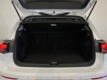 VOLKSWAGEN GOLF 1.5 Etsi 150 Match 5Dr Dsg