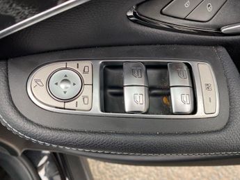 MERCEDES-BENZ GLC 2.1 Glc220D Amg Line (Premium) Suv 5Dr Diesel G-Tronic+ 4Matic E