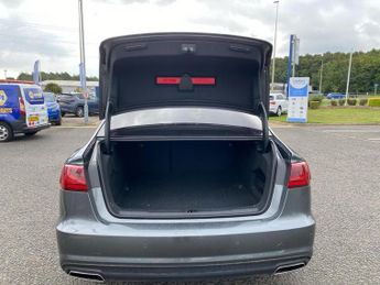 AUDI A6 2.0 Tdi Black Edition Saloon 4Dr Diesel S Tronic Quattro Euro 6 