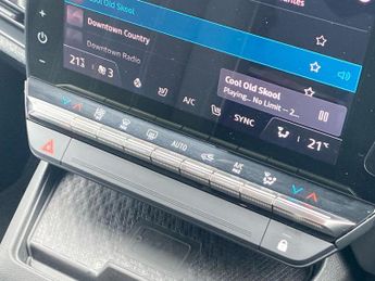RENAULT MEGANE E-TECH 60Kwh Equilibre Hatchback 5Dr Electric Auto (Optimum Charge) (22