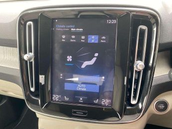 VOLVO XC40 2.0 T4 Inscription Pro 5Dr Awd Geartronic
