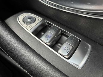 MERCEDES-BENZ E CLASS E220D Amg Line Premium 2Dr 9G-Tronic