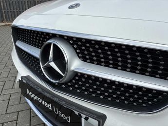 MERCEDES-BENZ E CLASS E220D Amg Line Premium 2Dr 9G-Tronic