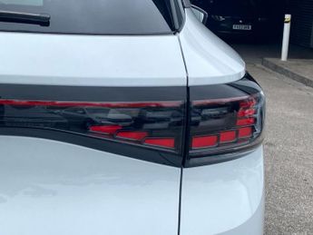 VOLKSWAGEN ID.4 Pro 77Kwh Match Suv 5Dr Electric Auto (286 Ps)